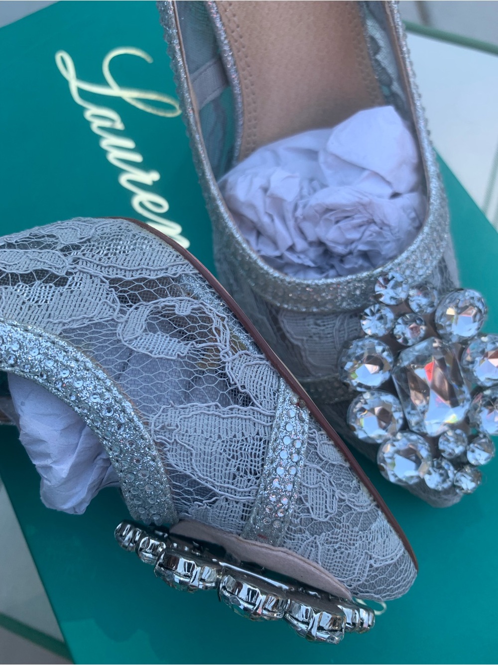 NWOT Silver Lace & Glitter High Heel Pumps with Crystal Accent - Picture 10 of 13